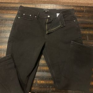 Banana Republic black women’s jeans size 14 girlfriend fit.